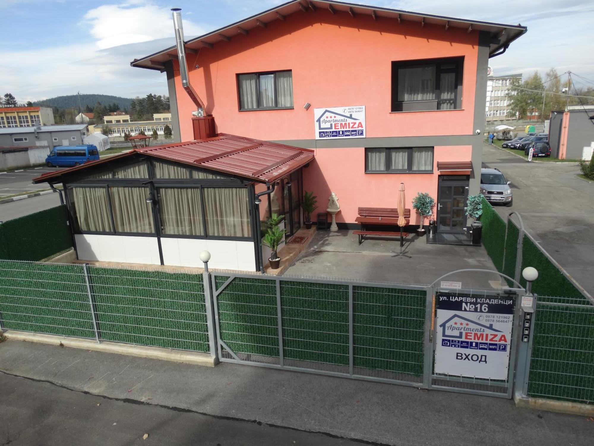 Apartments Emiza Σάμοκοβ Εξωτερικό φωτογραφία